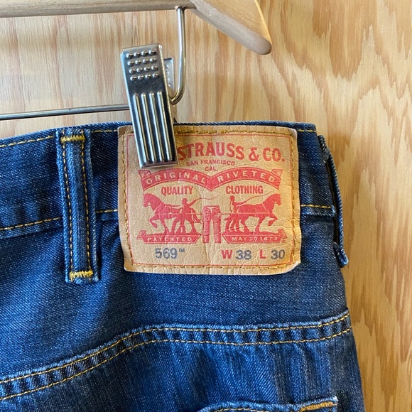 Men’s LEVIS 569 Straight - Picture 4 of 5